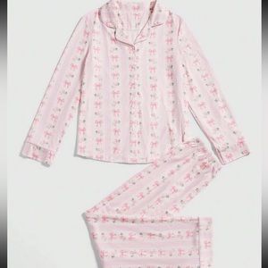 Trendy Bow Pajamas